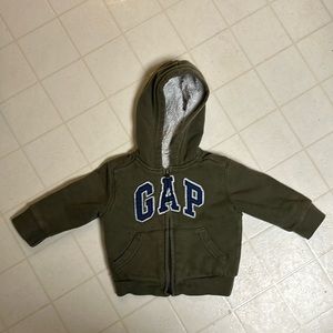 Gap Sweater 18-24M